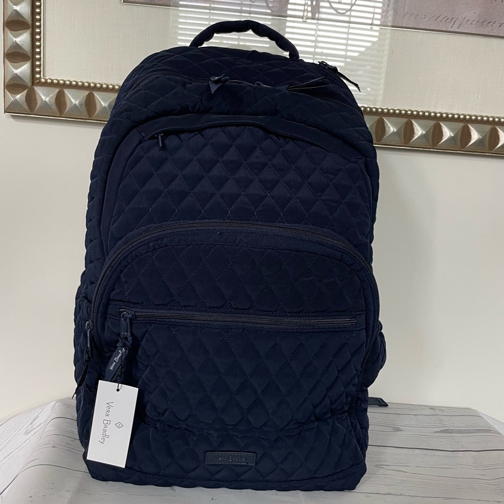 Vera Bradley LARGE Essential backpack NEW